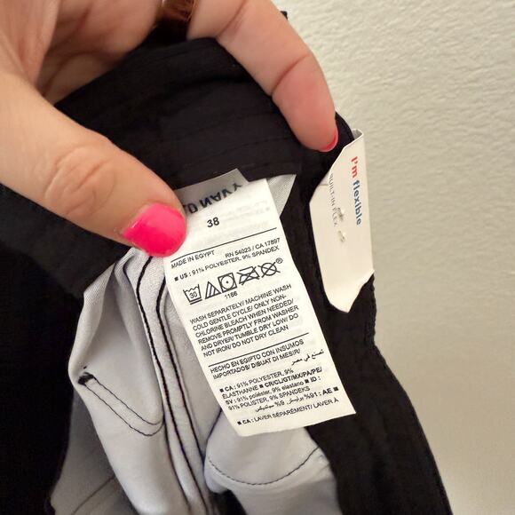 [Old Navy] Black Floral Print Built-In Flex Board Shorts Swim Trunks NWT Size 38 - Picture 11 of 11